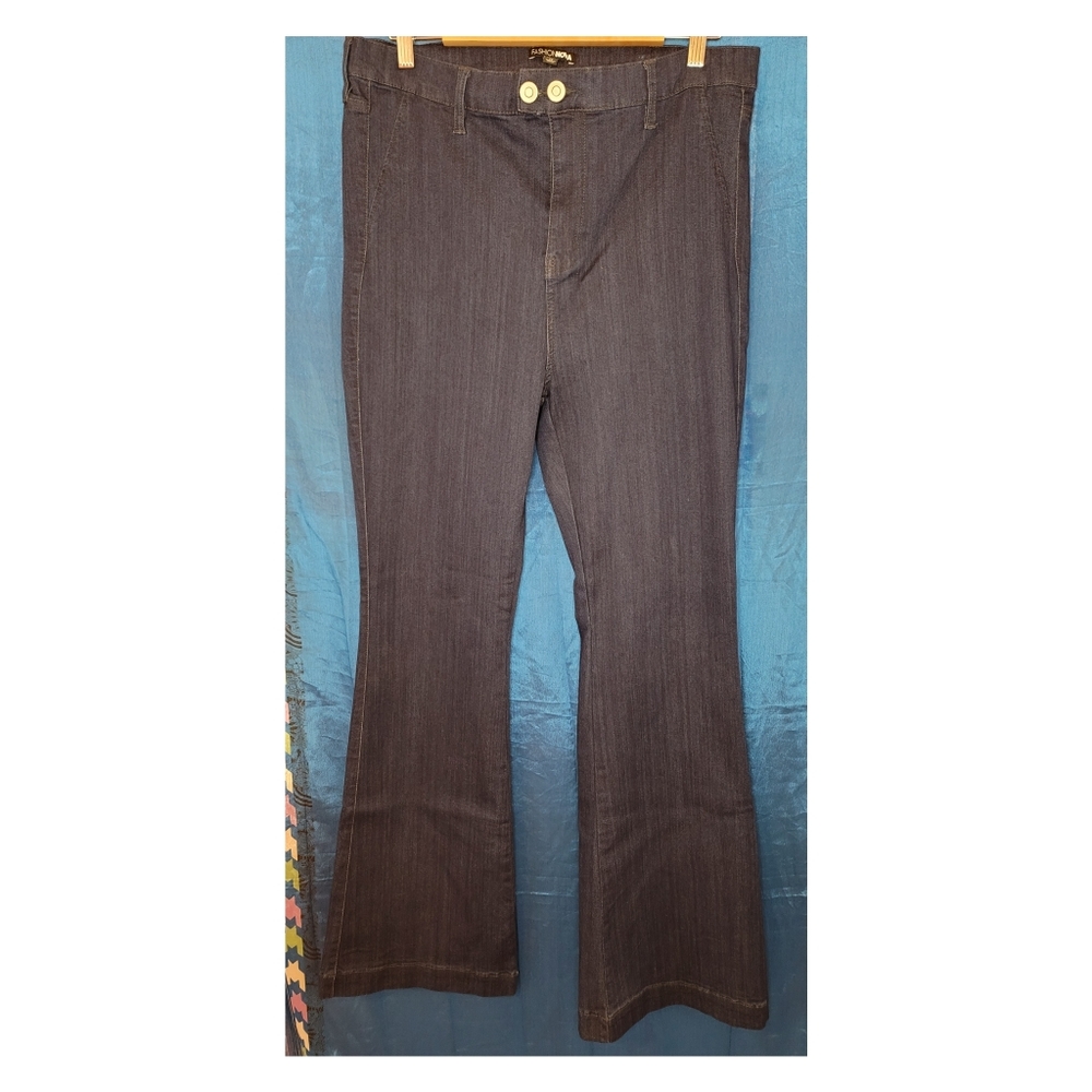 Fashion Nova bell bottom jeans